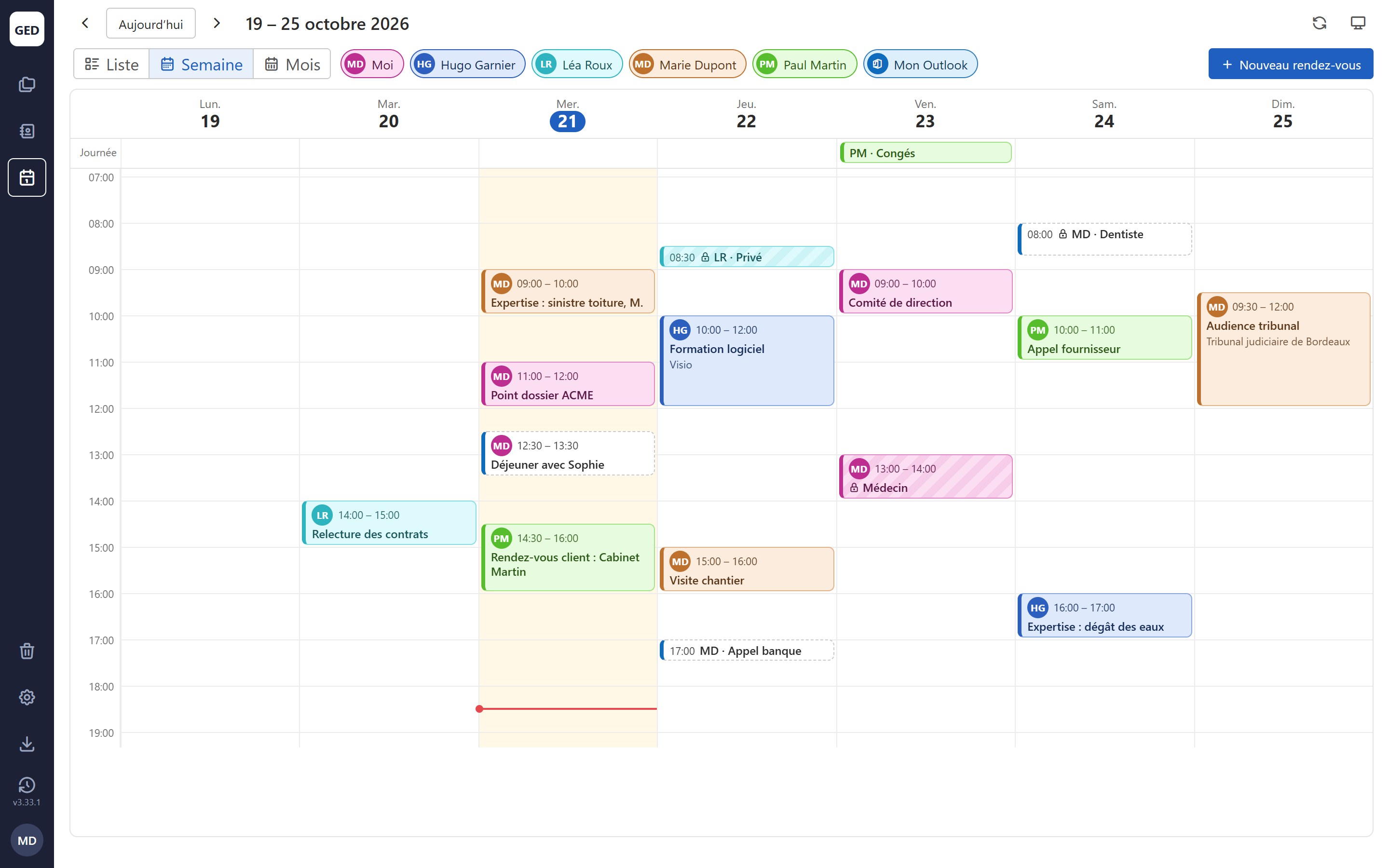 L’agenda partagé en vue semaine : chaque personne a sa couleur, et les rendez-vous privés n’affichent que le créneau.